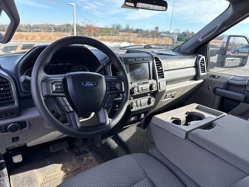 Used 2020 Ford F250 XLT w/ XLT Premium Package image 12