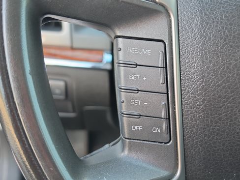 Used 2012 Lincoln MKZ FWD image 13