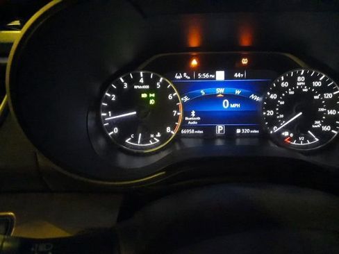 Used 2019 Nissan Maxima Platinum w/ Reserve Package image 11