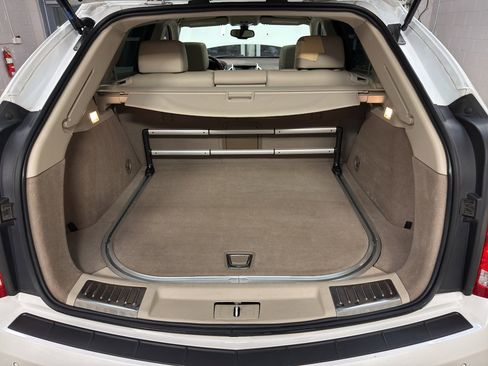 Used 2015 Cadillac SRX Luxury image 31