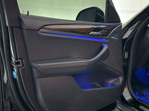 Used 2021 BMW X4 xDrive30i w/ Parking Assistance Package image 17