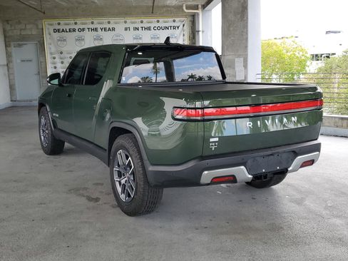 Used 2023 Rivian R1T Adventure image 3