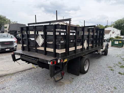 Used 2011 Ford F450 XL w/ XL Value Pkg RWD image 6