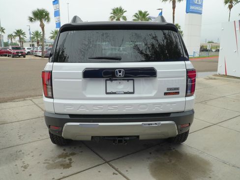 New 2026 Honda Passport TrailSport Elite image 6