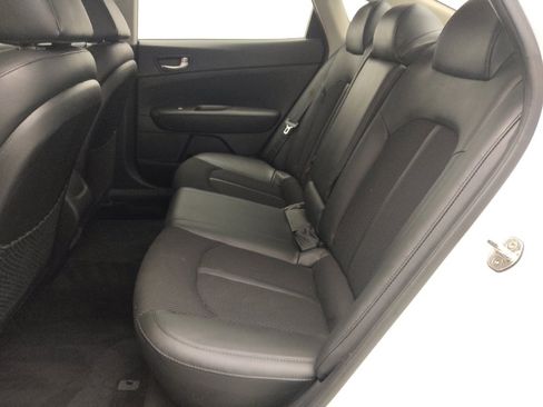 Used 2019 Kia Optima S w/ S Panoramic Sunroof Package FWD image 18