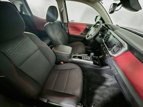Used 2023 Toyota Tacoma SR5 RWD image 29