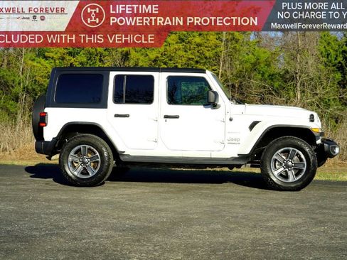 Used 2021 Jeep Wrangler Unlimited Sahara w/ Safety Group image 5