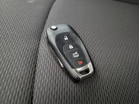 Used 2018 Chevrolet Cruze LS image 32