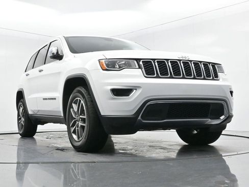 Used 2021 Jeep Grand Cherokee Limited AWD/4WD image 43