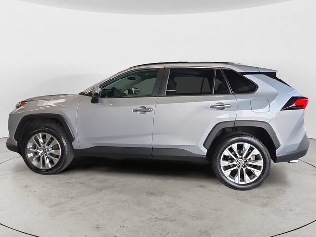 Used 2024 Toyota RAV4 Limited w/ Advanced Technology Package AWD/4WD image 8