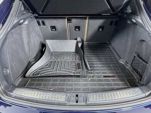 Certified 2022 Porsche Macan image 26