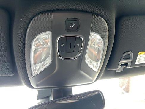 Used 2026 Jeep Compass Limited AWD/4WD image 26