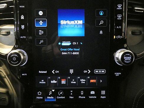 Used 2024 RAM 3500 Limited image 13