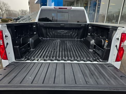 Used 2023 Chevrolet Silverado 1500 LT w/ Leather Package image 34