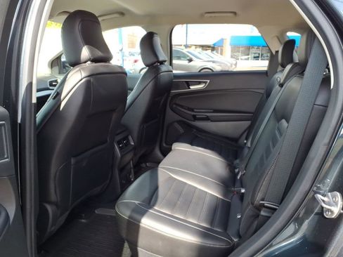 Certified 2023 Ford Edge SEL w/ Convenience Package AWD/4WD image 11
