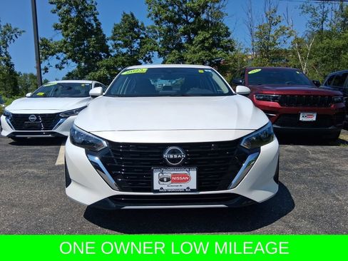 Used 2025 Nissan Sentra SV w/ All-Weather Package FWD image 3