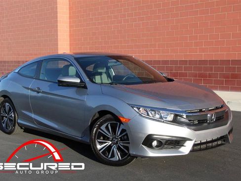 Used 2018 Honda Civic EX-T image 1