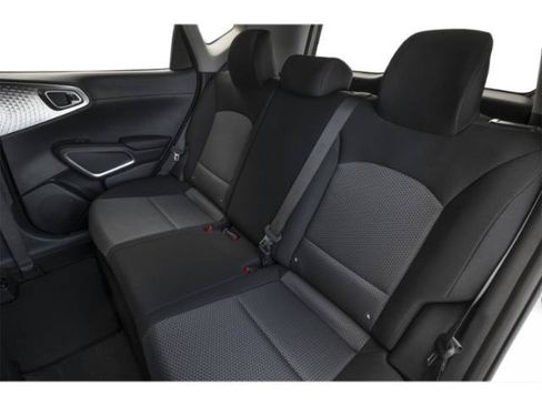Used 2025 Kia Soul LX FWD image 15