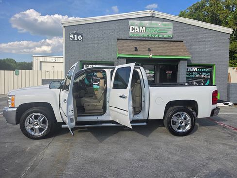 Used 2013 Chevrolet Silverado 1500 LT image 30