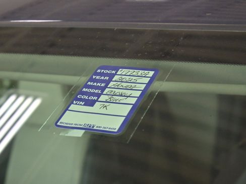 Used 2025 Honda Odyssey Elite image 31