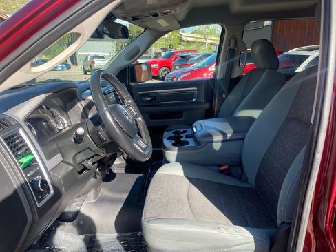 Used 2017 RAM 1500 Big Horn image 25