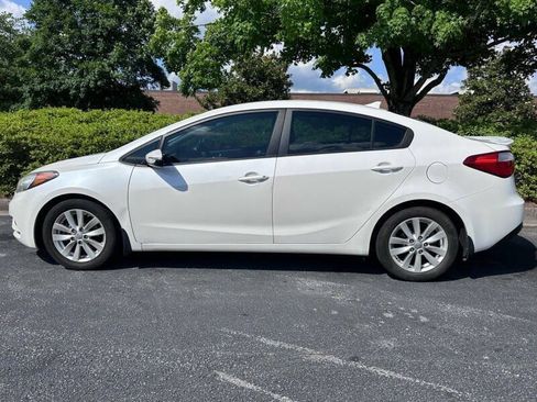 Used 2015 Kia Forte LX w/ Popular Package FWD image 5