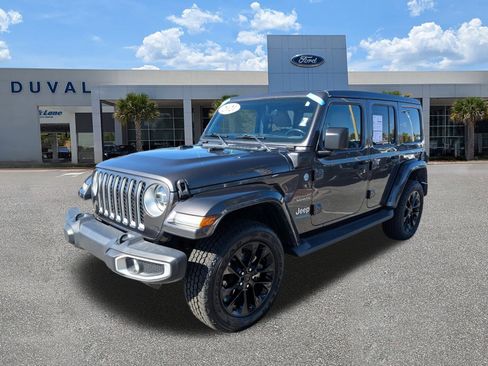 Used 2021 Jeep Wrangler Unlimited Sahara w/ Cold Weather Group image 8