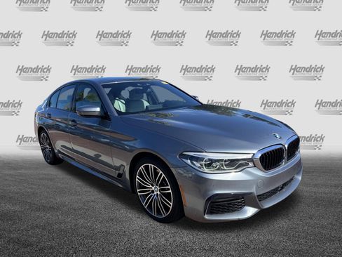 Used 2019 BMW 540i w/ M Sport Package RWD image 2