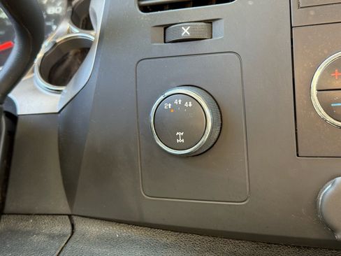 Used 2013 GMC Sierra 2500 SLE w/ SLE Preferred Package image 14