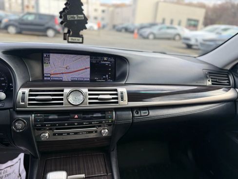 Used 2013 Lexus LS 460 LS 460 Sedan 4D image 31