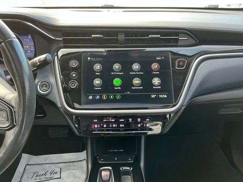 Used 2022 Chevrolet Bolt EUV Premier w/ Sun & Sound Package image 29