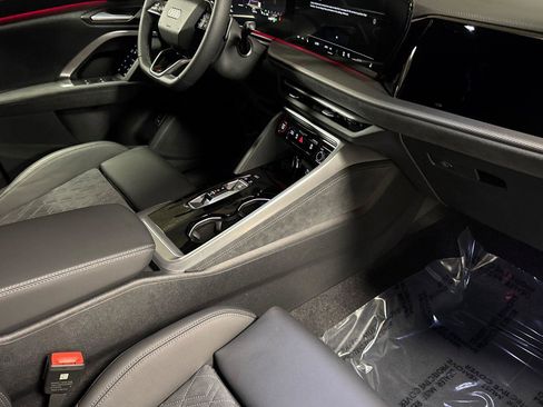 New 2025 Audi SQ5 Premium Plus image 15