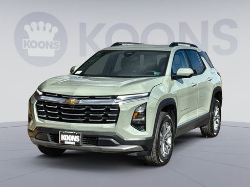 Used 2025 Chevrolet Equinox LT w/ Convenience Package II image 1