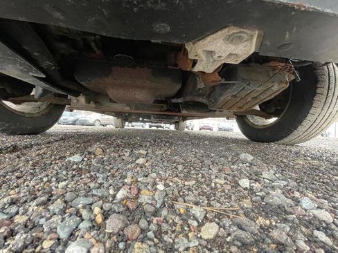 Used 2006 Dodge Caravan SXT image 19