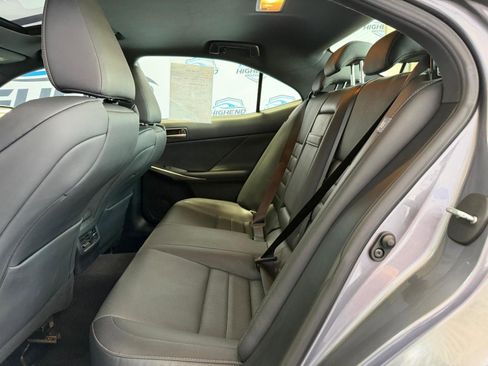 Used 2019 Lexus IS 300 F Sport w/ F Sport Package image 20