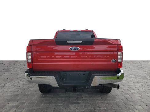 Used 2022 Ford F250 Lariat w/ FX4 Off-Road Package AWD/4WD image 5