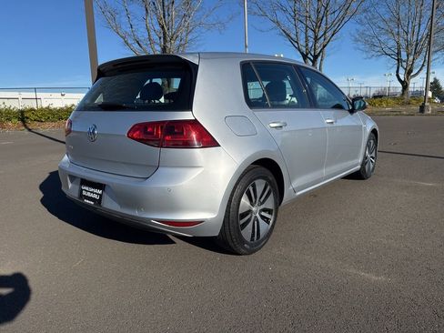 Used 2015 Volkswagen e-Golf SEL Premium image 7