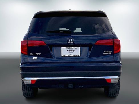 Used 2017 Honda Pilot Touring image 6