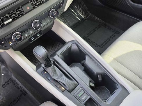 Used 2023 Honda Accord EX image 18