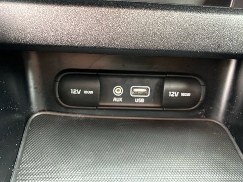 Certified 2021 Kia Forte LXS image 14