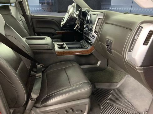 Used 2018 GMC Sierra 1500 SLT AWD/4WD image 16