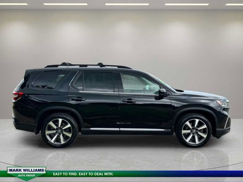 Used 2025 Honda Pilot Elite image 10