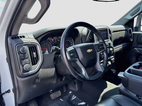 Used 2023 Chevrolet Silverado 3500 LTZ w/ Gooseneck/5TH Wheel Package AWD/4WD image 9