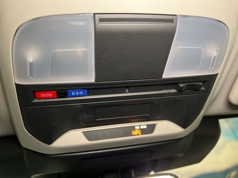 Certified 2025 Subaru Crosstrek 2.0i Premium image 40