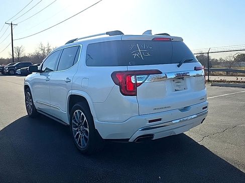 Used 2021 GMC Acadia Denali w/ Denali Ultimate Package image 6