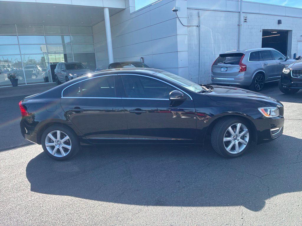Used 2016 Volvo S60 T5 Premier FWD image 2