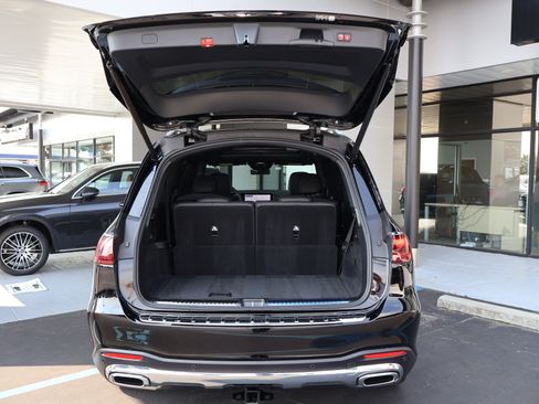 Certified 2024 Mercedes-Benz GLS 450 4MATIC image 23