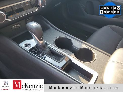 Used 2025 Nissan Altima 2.5 SV FWD image 19
