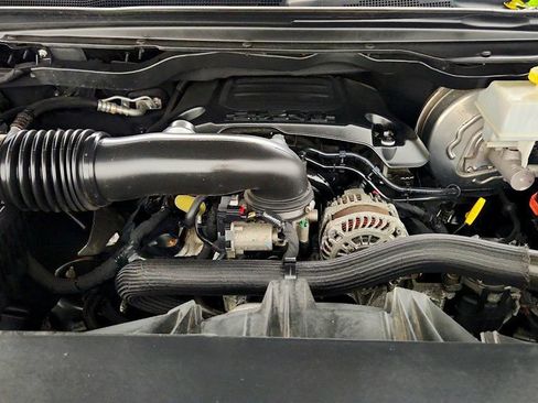 Used 2019 RAM 1500 Big Horn AWD/4WD image 24