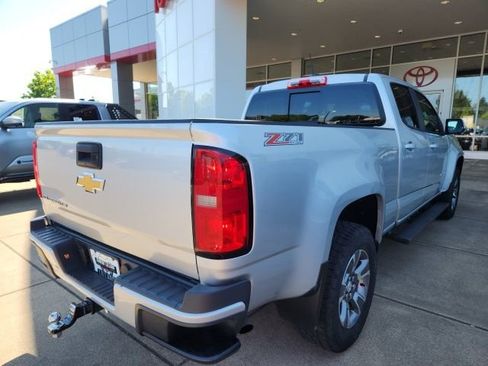 Used 2017 Chevrolet Colorado Z71 AWD/4WD image 8